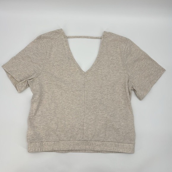 Upwest Women's Open back Wrap Tee V-Neck Top in Heather Oatmeal size Large NWT - Picture 2 of 11